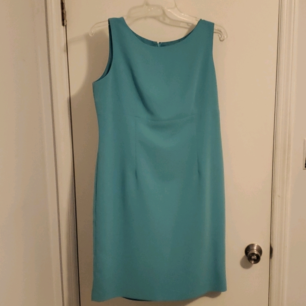 kasper sleeveless  dress size  14